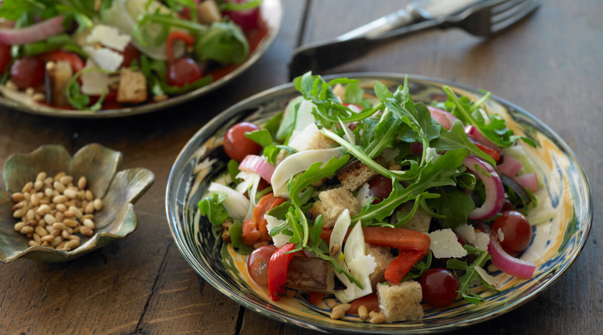 Salads with grapes