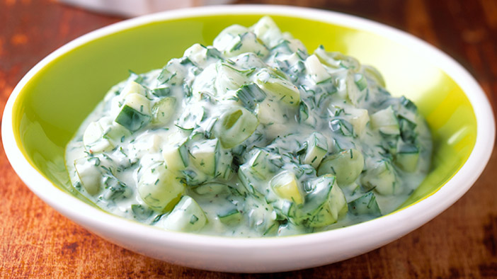 grape-raita-with-toasted-pitas