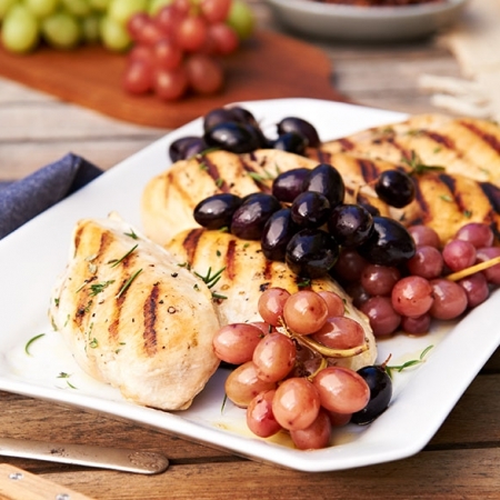Chicken and grapes