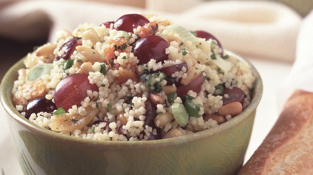 sweet-and-spicy-couscous-salad-grapes
